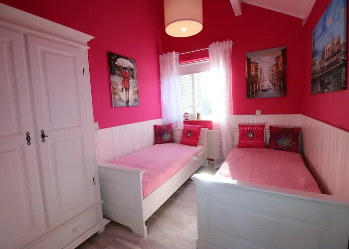 בית נופש Ooghduyne 176 *